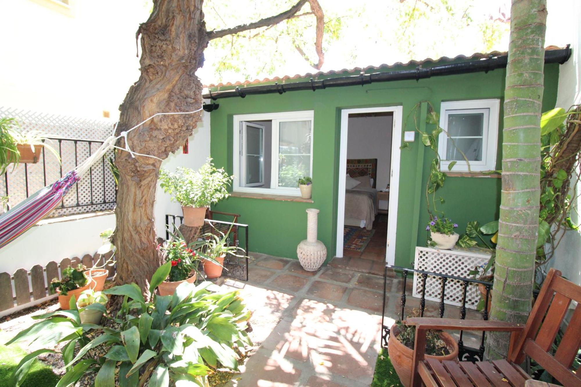 Hostal Las Acacias Малага Екстер'єр фото