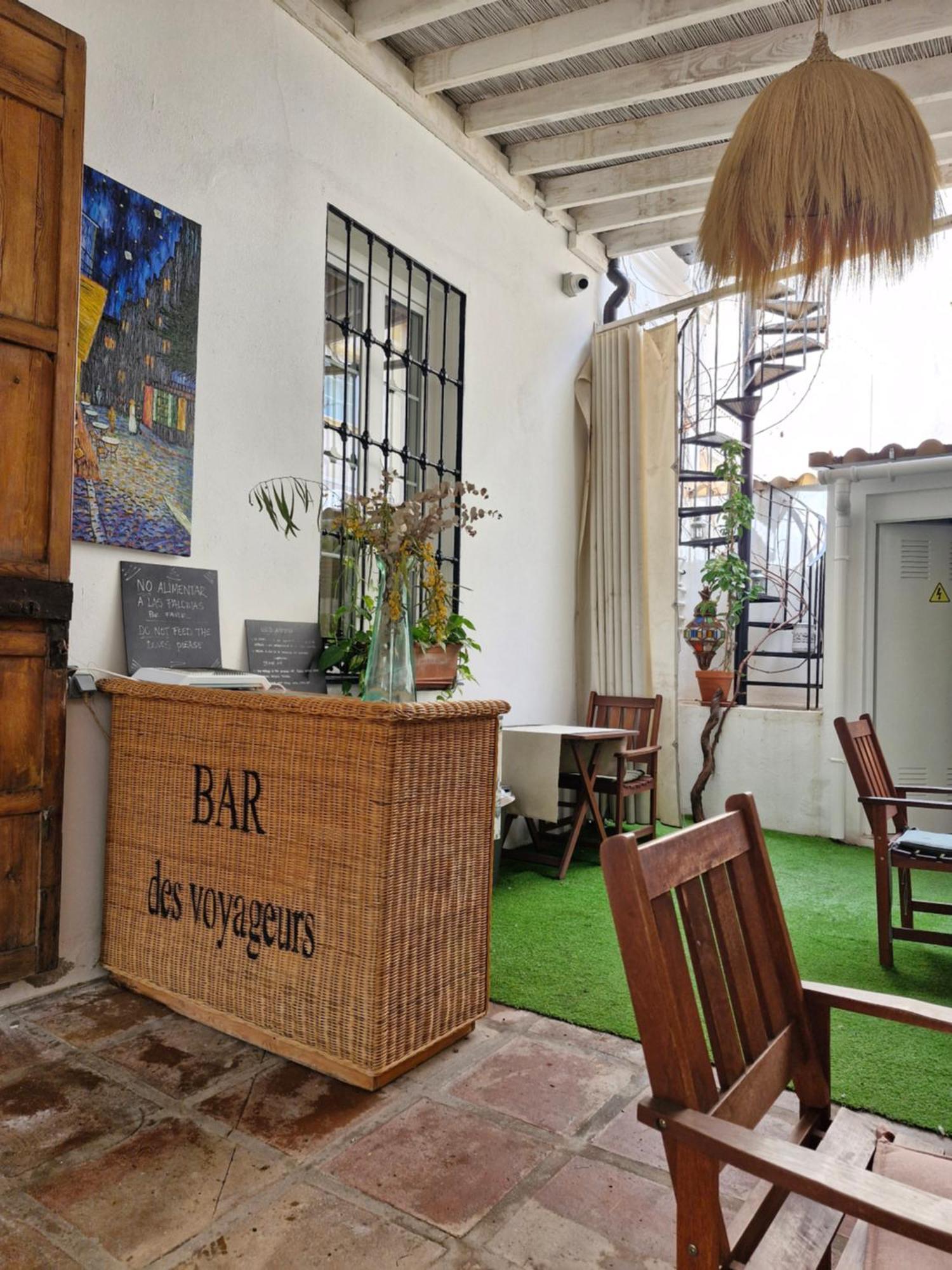 Hostal Las Acacias Малага Екстер'єр фото