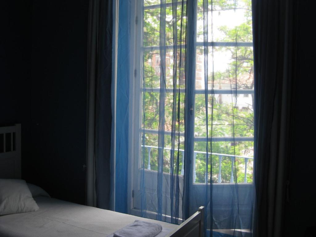 Hostal Las Acacias Малага Номер фото