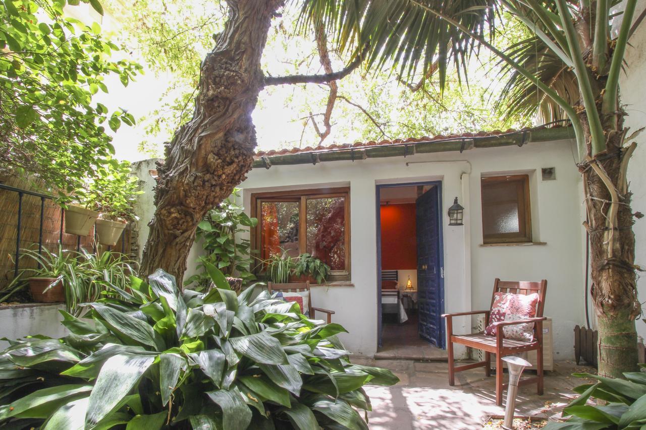 Hostal Las Acacias Малага Екстер'єр фото